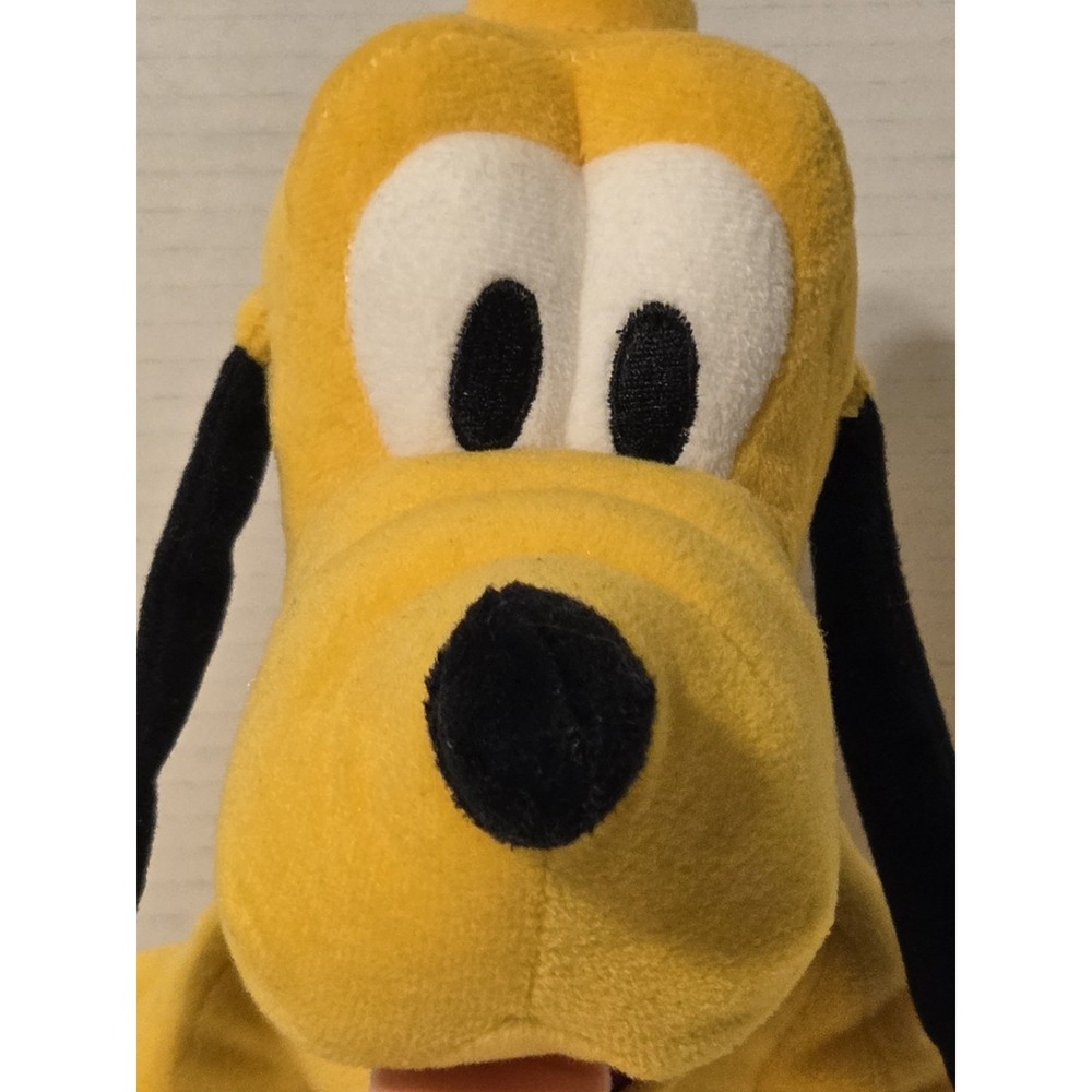 Disney Pluto 8" Tall. Super Soft Plush. Micky Mouse Clubhouse Free Ship - Picture 2 of 9